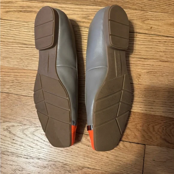 Calvin Klein Neon Spectator Color
Block Flat Shoes size 9 - Picture 10 of 10